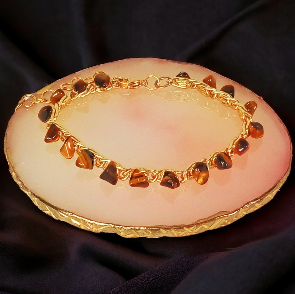 Vintage Gold Brown Tiger Eye Bracelet Mobwife Classic Elegant Modern Retro Glam